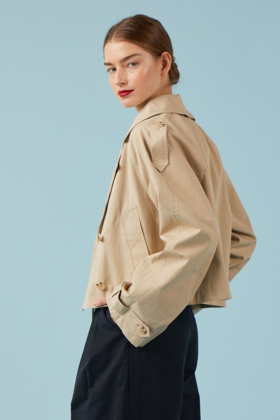 Outerwear Sophie Rue | Sydney Cropped Trench In Khaki